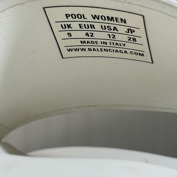 NWT Balenciaga White Pool Slide Sandals. Women’s 12 EU 42 - Picture 5 of 14